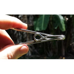 20 grade 304 ss 2mm wire 7.6cm long clothes pegs in a hemp bag